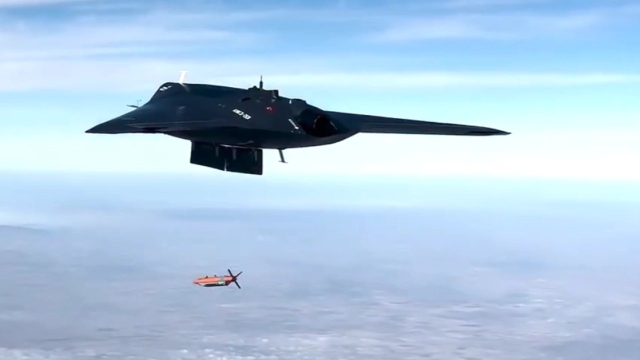 ANKA III test uçuşunda kontrollü acil iniş!