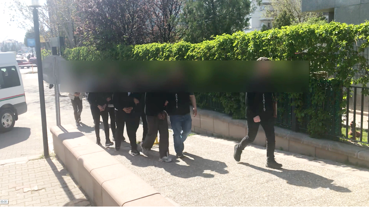 Aksaray Merkezli Dev Dolandırıcılık Operasyonu: 4 Gözaltı, 1 Tutuklama
