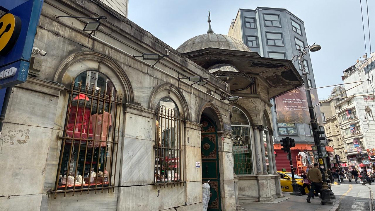 İKİ SULTAN, TEK ÇEŞME Muradiye Sebili’nin Asırlık Hikâyesi