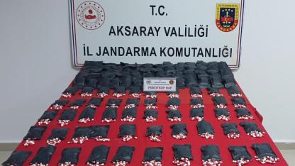 Adana'dan Getirdi, Aksaray'da Yakalandı: 14 Bin 672 Uyuşturucu Hap Ele Geçirildi