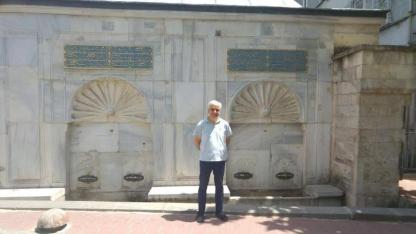 İSTANBUL'UN TARİHİ ÇEŞMELERİNDEKİ GİZEM: MERMERDE HAYAT BULAN PERDE TASVİRLERİ