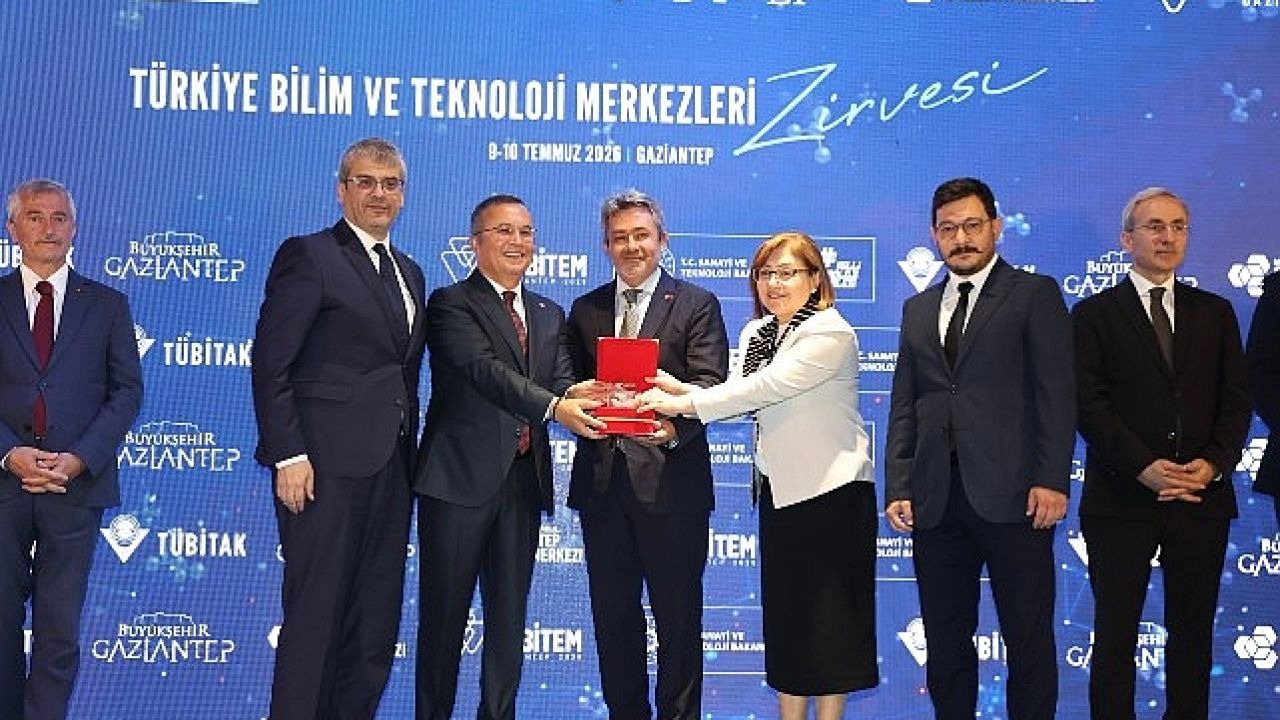 Konya Bilim Merkezi'ne “Bilim ve Toplum Çalışmalarını Dijitalde Yaygınlaştırma" Ödülü